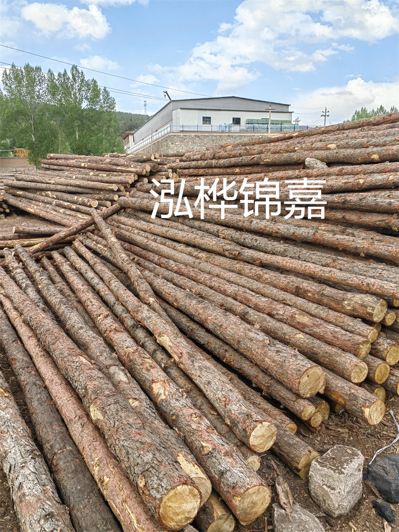 松木樁防腐施工圖片-保護環(huán)境，延長使用壽命
